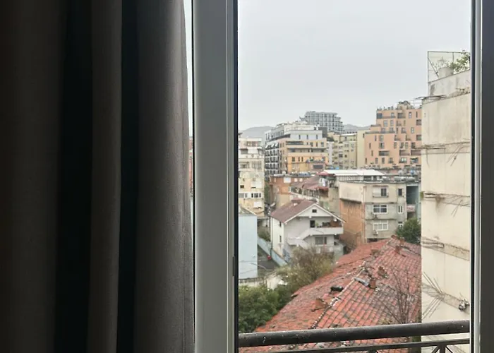 Blloku Luxurious Apartamento